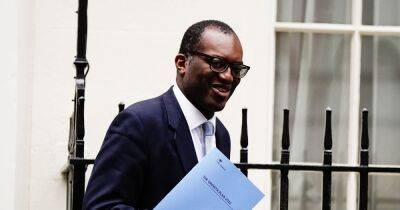 Kwasi Kwarteng - Tax cuts, bankers bonuses and energy bills: Eight key announcements Kwasi Kwarteng made in today's mini-budget - manchestereveningnews.co.uk - Britain