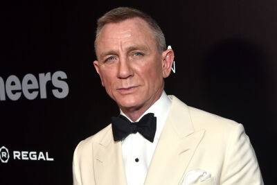 James Bond Producers Are Looking For Actor To Sign Up For 12 Years As New 007 - etcanada.com