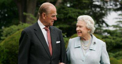 Queen 'died of a broken heart' following death of beloved husband Prince Philip - www.ok.co.uk - county King George