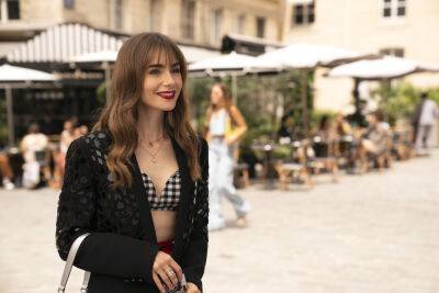 Lily Collins - Darren Star - Ashley Park - Lucas Bravo - Samuel Arnold - Camille Razat - Lucien Laviscount - Lily Collins Is Looking Tres Chic In First Teaser For ‘Emily In Paris’ Season 3, Release Date Revealed - etcanada.com - France - Paris - Chicago - Philippines - Netflix
