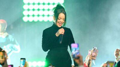 Roc Nation - Rihanna Confirmed to Headline 2023 Super Bowl Halftime Show - etonline.com - Barbados - Arizona - city Glendale, state Arizona
