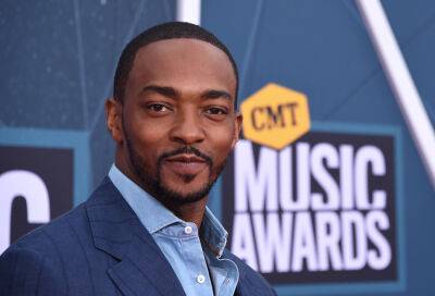 Chris Evans - Anthony Mackie - Anthony Mackie Joins Hometown Project To Help Repair Hurricane-Damaged Roofs - etcanada.com - Hollywood - state Louisiana - New Orleans - county Evans - city Hometown