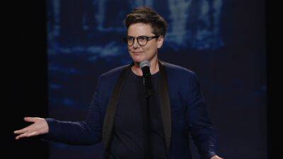 Pete Davidson - Dave Chappelle - Ted Sarandos - Hannah Gadsby - Voice - Hannah Gadsby Signs Multi-Title Comedy Deal With Netflix, A Year After Calling Streamer An “Amoral Algorithm Cult” - deadline.com - Australia - Netflix