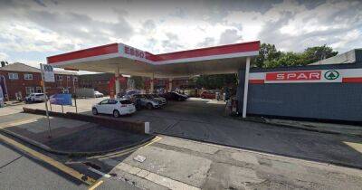 Plans to demolish petrol station to build new Asda store - manchestereveningnews.co.uk - Australia - Britain - USA - Manchester
