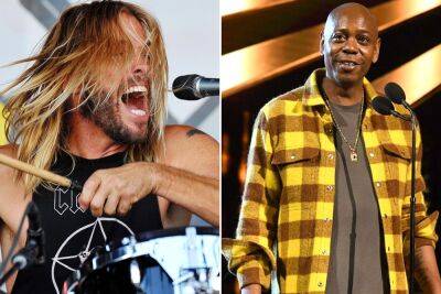 Dave Grohl - Taylor Hawkins - Foo Fighters - Leonard Cohen - Brian May - Roger Taylor - Dave Chappelle - Nancy Wilson - Dave Chappelle, Pink, Queen join Foo Fighters at star-studded Taylor Hawkins tribute gig - nypost.com - Los Angeles - Taylor - Colombia - county Hawkins
