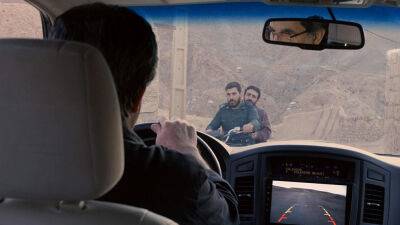 Jafar Panahi - Sideshow, Janus Films Take U.S. Rights For Jafar Panahi’s Venice Winner ‘No Bears’ & Announce Best Director Oscar Push - deadline.com - New York - USA - Iran - city Venice - city Tehran