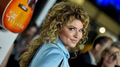 Oprah Winfrey - Shania Twain - Shania Twain says a dinner with Oprah Winfrey 'all went sour' over the topic of religion: 'No room for debate' - foxnews.com - Canada