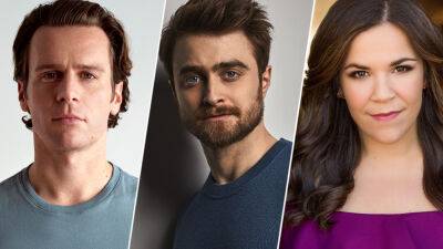 ‘Merrily We Roll Along’ Sets Full Off Broadway Cast To Join Jonathan Groff, Daniel Radcliffe & Lindsay Mendez - deadline.com - New York
