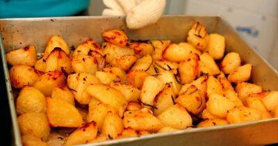 Man shares secret to guarantee crispiest roast potatoes each time - with unlikely ingredient - dailyrecord.co.uk - Scotland