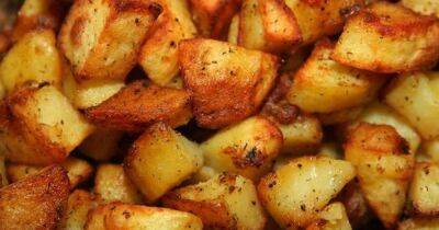 Fans wowed as man reveals secret to making perfect roast potatoes with unlikely ingredient - www.manchestereveningnews.co.uk - county Edwards