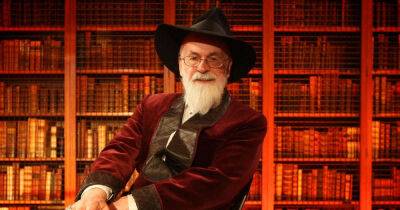 Terry Pratchett by Rob Wilkins review: the gloriously mundane magic of Discworld - www.msn.com