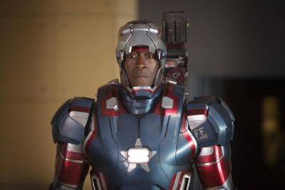 Kevin Feige - Don Cheadle - Don Cheadle’s Planned Marvel Series ‘Armor Wars’ Now Being Made Into A Movie - etcanada.com