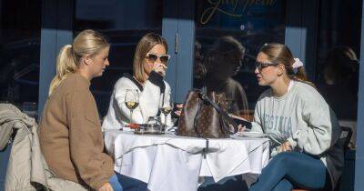 Ashley Cole - Sam Faiers - Ferne Maccann - Voice - Sam Faiers turns to new BFF for support on girls' lunch outing amid Ferne drama - ok.co.uk