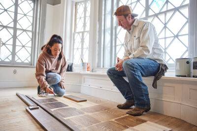 Chip And Joanna Gaines Are Going Royal With ‘Fixer Upper: The Castle’ Trailer - etcanada.com - Texas - Canada
