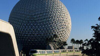 Disney - EPCOT at 40: Imagineer Reflects on Walt's 'Florida Project' Vision for Disney World Parks (Flashback) - etonline.com - Florida