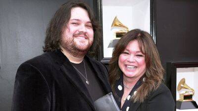 Valerie Bertinelli Praises Wolfgang Van Halen's Performance With Dave Grohl at Taylor Hawkins Tribute Concert - www.etonline.com - London - Los Angeles