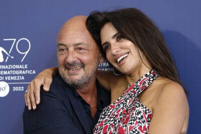 Emanuele Crialese On How His Identity Shaped His Latest Film ‘L’immensità’ With Penélope Cruz — Venice - deadline.com - France - Italy - Rome