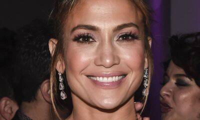 Jennifer Lopez - Alex Rodriguez - Jennifer Lopez with a pixie cut has to be seen to be believed - hellomagazine.com - county Bronx