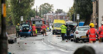 Woman rescued from vehicle after huge five car smash in Tameside - manchestereveningnews.co.uk - Manchester - Dublin - county Hyde