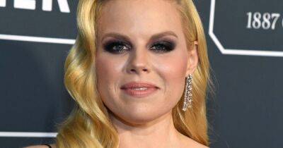 Megan Hilty - Megan Hilty's pregnant sister, brother in law and their child die in plane crash - ok.co.uk - Washington - Beyond