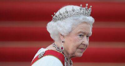 BBC Royal editor says Buckingham Palace statement about Queen is 'very significant moment' - www.manchestereveningnews.co.uk - Scotland