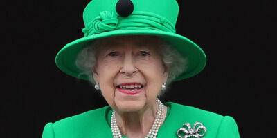 World Leaders & Public Figures Share Well Wishes for Queen Elizabeth Amid Troubling Health Update - www.justjared.com