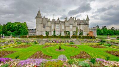 A History of Balmoral Castle, Where Queen Elizabeth II Spent Her Final Days - www.glamour.com - Scotland - India - county New Castle