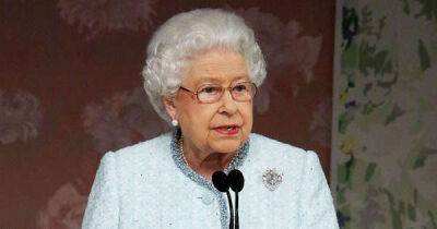 British Fashion Council hails Queen Elizabeth's 'strength and grace' - www.msn.com - Britain