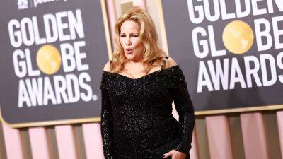 Golden Globes 2023: All The Red Carpet Looks - www.glamour.com