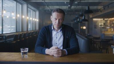 Real-Life Thriller: Top Oscar Contender ‘Navalny’ Investigates Poisoning Of Russian Opposition Leader - deadline.com - New York - Russia - city Moscow