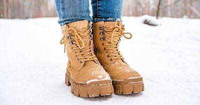 12 Orthopedic-Friendly Winter Boots to Help With Back Pain - www.usmagazine.com - city Columbia