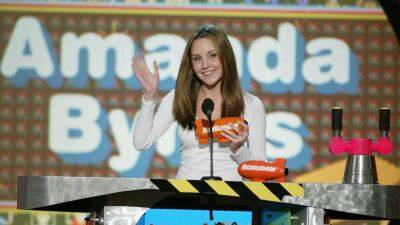 Amanda Bynes Is Joining the All That Reunion at '90s Con - www.glamour.com - California - state Connecticut