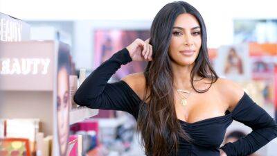 Kim Kardashian Made Herself Look Terrible Using Kylie Cosmetics—Watch Video - www.glamour.com - Britain