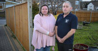 Couple ordered to cut £10,000 fence in half after complaints from neighbours - www.dailyrecord.co.uk