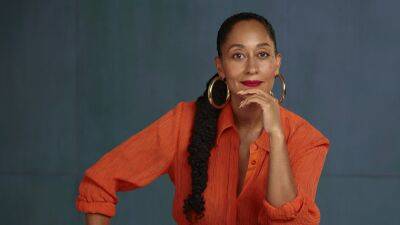 Tracee Ellis Ross Joins Eddie Murphy In Prime Video’s Holiday Comedy ‘Candy Cane Lane’ - deadline.com - Los Angeles - California - county Hall - county Johnson - county Dakota
