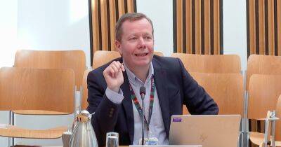 Jason Leitch tells Scots that wearing face masks in public is 'no bad thing' as NHS struggles - www.dailyrecord.co.uk - Britain - Scotland