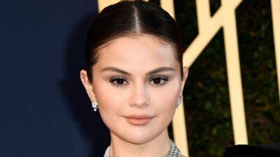 Selena Gomez Wore a Bikini on Vacation. The Comments Are Appalling. - www.glamour.com - Mexico - county Lucas
