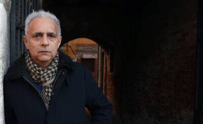 Hanif Kureishi Suffers Potentially Crippling Fall In Rome; ‘My Beautiful Laundrette’ Oscar Nominee Details Waking Up In “Pool Of Blood” - deadline.com - Italy - Rome