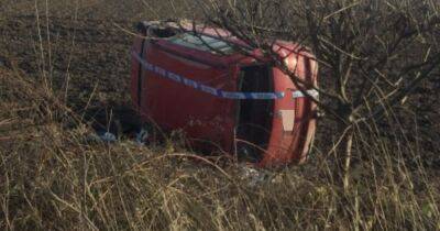 Man rushed to hospital after car found overturned in Scots field - www.dailyrecord.co.uk - Scotland