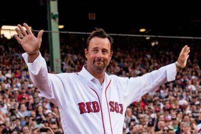 Tim Wakefield Dies: Popular Boston Red Sox Knuckleball Pitcher Was 57 - deadline.com - New York - USA - Boston