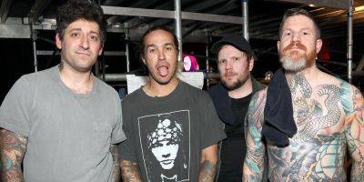 The Richest Fall Out Boy Members, Ranked From Lowest to Highest Net Worth - www.justjared.com