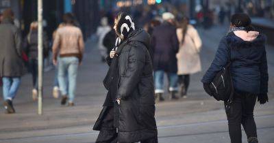 'Cold snap' could hit THIS WEEK as yellow weather warning for rain is issued for parts of UK - www.manchestereveningnews.co.uk - Britain - Scotland - Manchester - India - Birmingham - county Chester