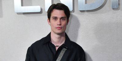 Nicholas Galitzine Opens Up About His Dating Life, What Anne Hathaway Asked Him to Call Her & More - www.justjared.com