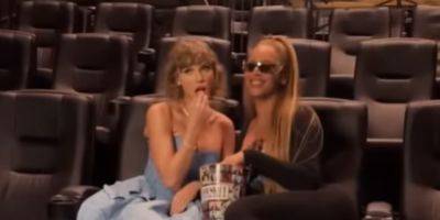 Taylor Swift Shares Popcorn With Beyoncé at 'Eras Tour' Film Premiere & Explains Why She's a 'Guiding Light' - www.justjared.com - Los Angeles