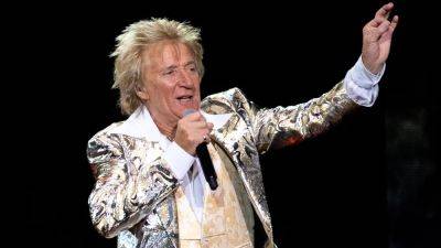 Rod Stewart Says He Turned Down Offer To Perform In Saudi Arabia To “Shine A Light On The Injustices” - deadline.com - Britain - Saudi Arabia - Iran - Qatar