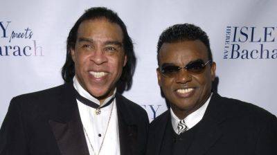 Rudolph Isley, Founding Member of the Isley Brothers and Co-Writer of ‘Shout!’, Dies at 84 - variety.com - Illinois - city Olympia