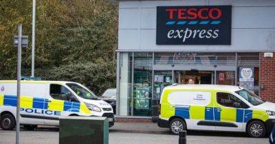 Man walks into Tesco store pleading for help after 'stabbing' - www.dailyrecord.co.uk - Manchester