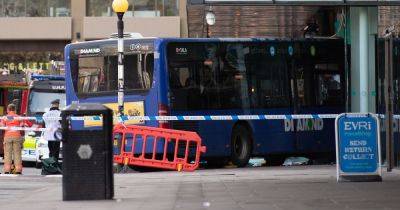 Staff at Piccadilly Gardens bus crash cafe 'okay although shaken up' - www.manchestereveningnews.co.uk - Britain - Manchester