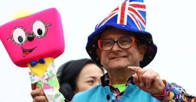 Timmy Mallett offends Scots with Ku Klux Klan jibe about Bonnie Prince Charlie - www.dailyrecord.co.uk - Scotland - Ireland