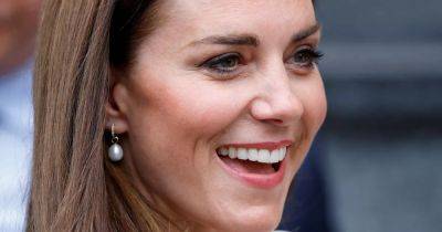 Shop the affordable alternative to Kate Middleton’s £225 gold pearl earrings - www.ok.co.uk